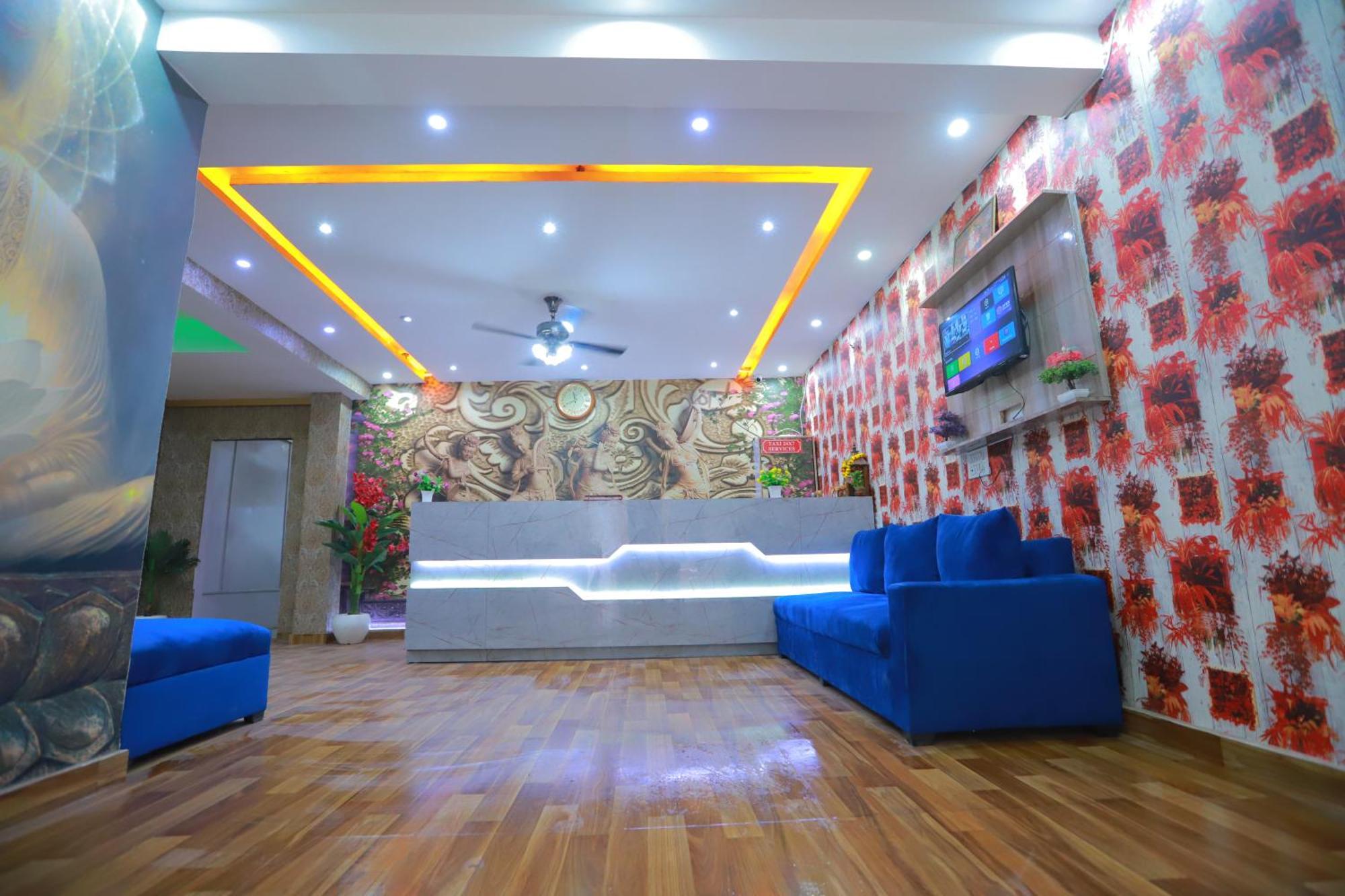 Oaks Inn Plaza Delhi Airport Új-Delhi Kültér fotó